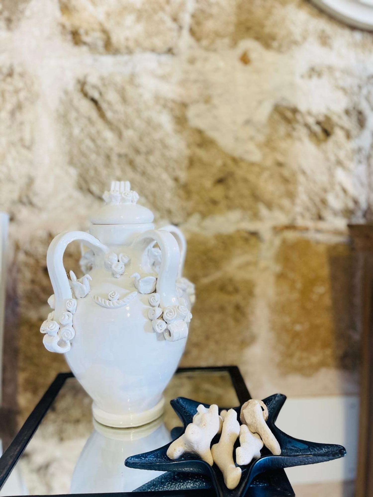 Picasso Art Room Альгеро Экстерьер фото